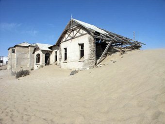 kolmanskop-house