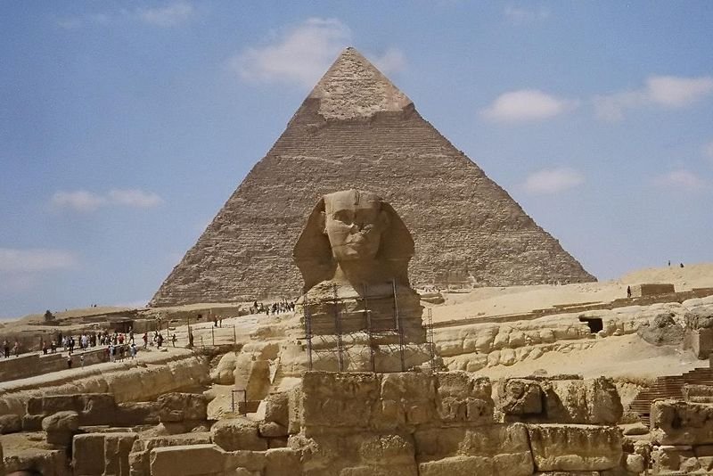 800px-general_custer_-_sphinx_and_pyramid_by1