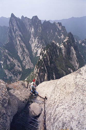 pilgrims-climbing-500