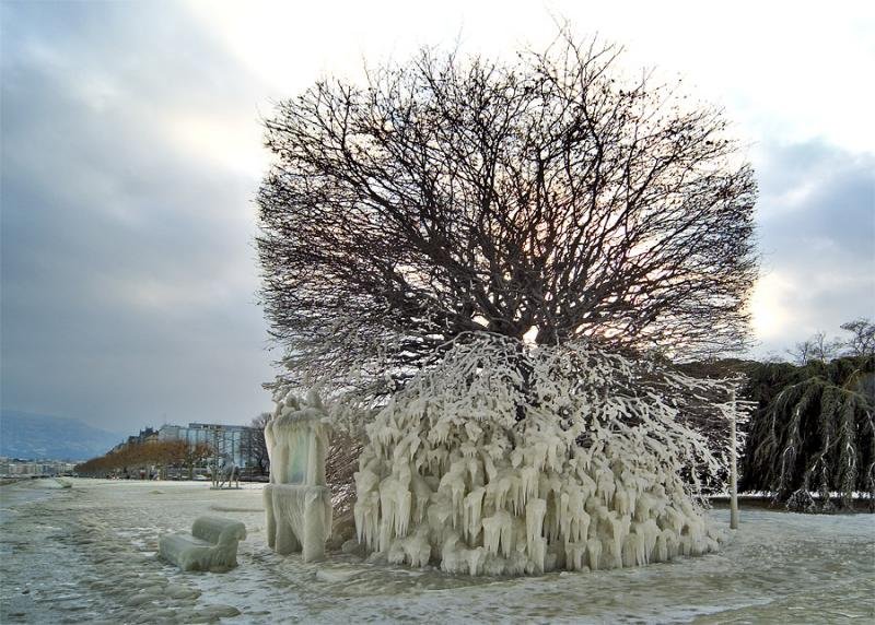 ice_storm_over_geneva