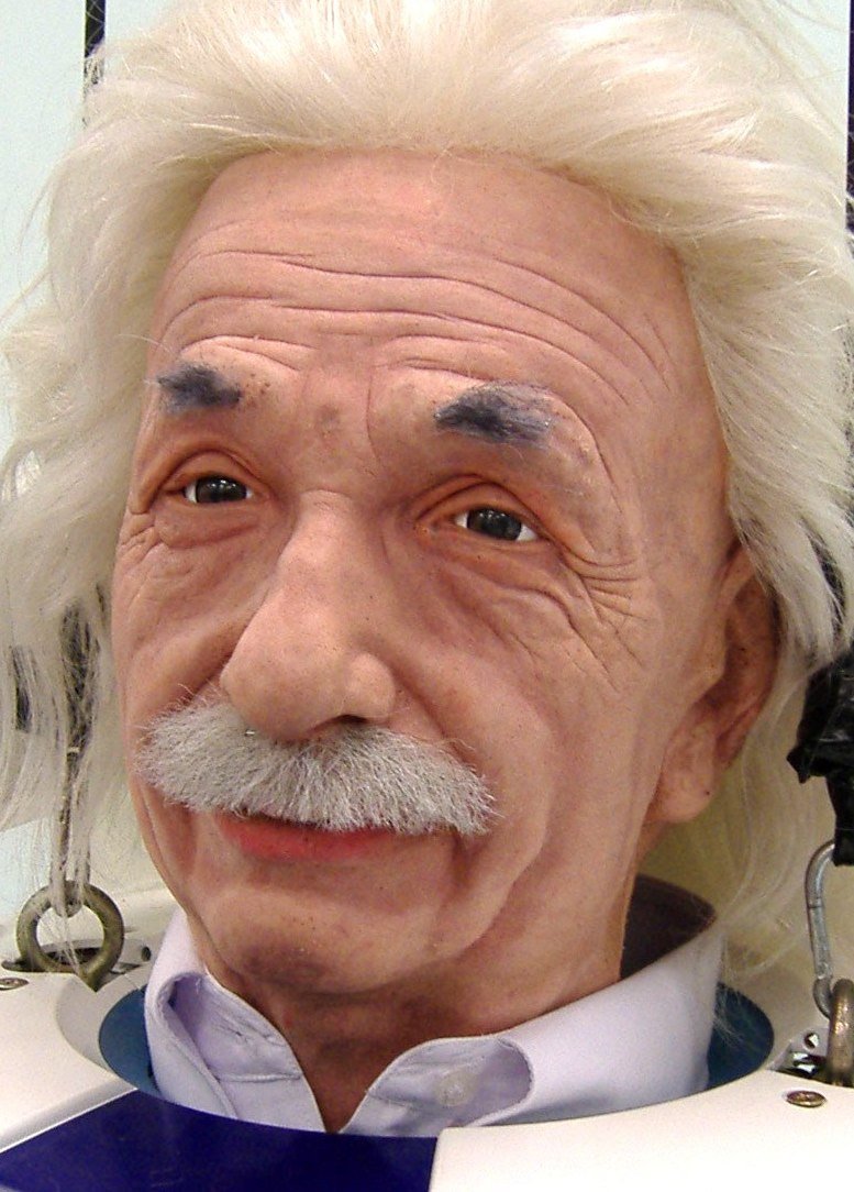 robot-einstein