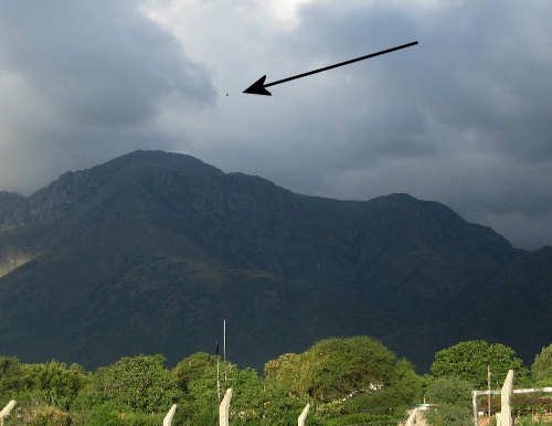 capilla_del_monte_ovni_cerro