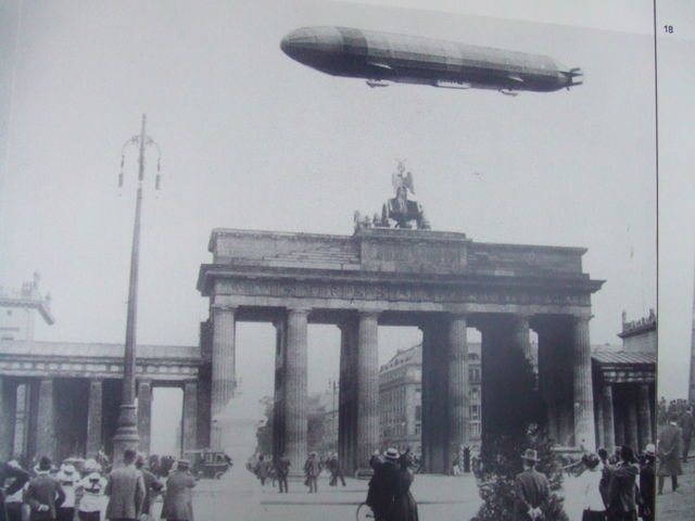 dirigible_en_llamas