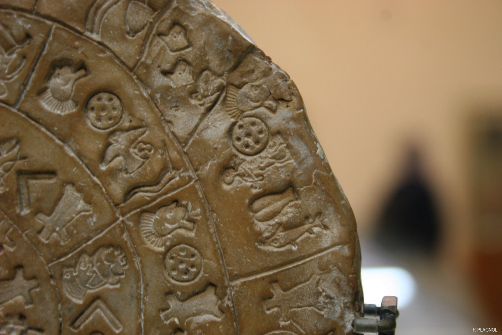 [Disque_Phaistos_Plagnol_008.jpg]
