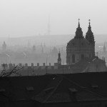 El antiguo cementerio judío de Praga. Una visita sobrecogedora.